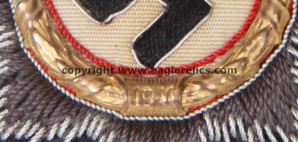 Deutsche Kreuz in Gold Luftwaffe Cloth Award image 3