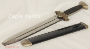 DRK Red Cross Man’s Sawback Dagger image 2