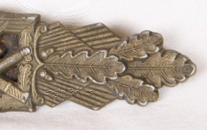 Nahkampfspange in Bronze – Close Combat Clasp in Bronze. image 4