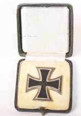 Eisernes Kreuz 1. Klasse * Mint* Boxed EK1 complete with Outer Carton image 1