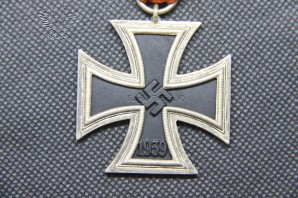 Eisernes Kreuz Klasse 2 Iron Cross 2nd Class – Full Junker image 6