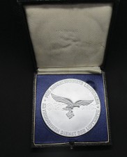 “For Exemplary Technical Services in the Luftwaffe”  Cased Table Medal image 1
