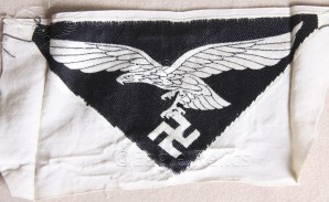 Luftwaffe Sports Vest Insignia image 2