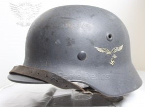 Stahlhelm M40 Luftwaffe SD Combat Helmet image 1
