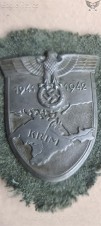 Unmarked Deumer Krim shield image 2