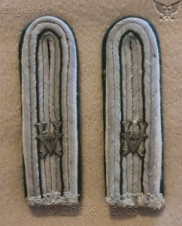 Matching Heersvervaltung administrative sew in shoulder boards image 1