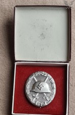 stunning maker marked boxed silver wound badge image 1