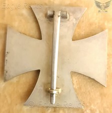 Boxed iron cross 1st class L/50 marked for Godet image 3