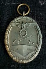 Westwall medal image 2