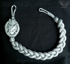 Grade 5 marksmanship lanyard image 1