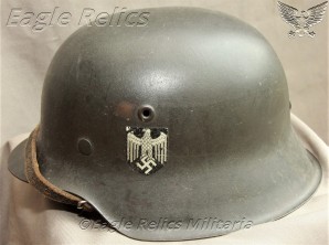 M42 Single Decal Combat Helmet *MINT DECAL* image 3