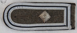 RAD Obertruppfuhrer’s Shoulder Strap image 1