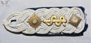 Single Medical “Oberst” Sew in Shoulder Board image 1