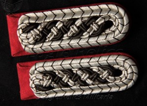 Feuerschutzpolizei Meisters Shoulder Board Set image 1