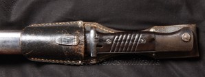 Early K98 Matching numbered Bayonet with frog image 2