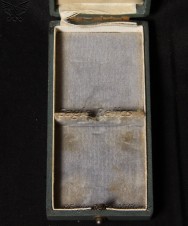 Police 25 Year Medal Box. image 6