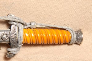 Army Officer’s Dagger with Portepee & Hangers image 3