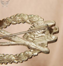 Infantry Assault Badge in Silver  – Infanterie Sturmabzeichen in Silber-  Otto Schickle, Pforzheim image 3