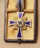 Boxed Mothers Cross in Gold – Ehrenkreuz der Deutschen Mutter in Gold image 1