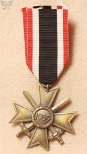No 73 -War Merit Cross 2nd Class with Swords.Kriegsverdienstkreuz 2.Klasse mit Schwertern image 2
