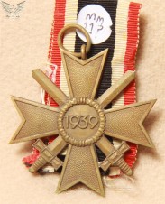 No 11 -War Merit Cross 2nd Class with Swords.Kriegsverdienstkreuz 2.Klasse mit Schwertern image 2